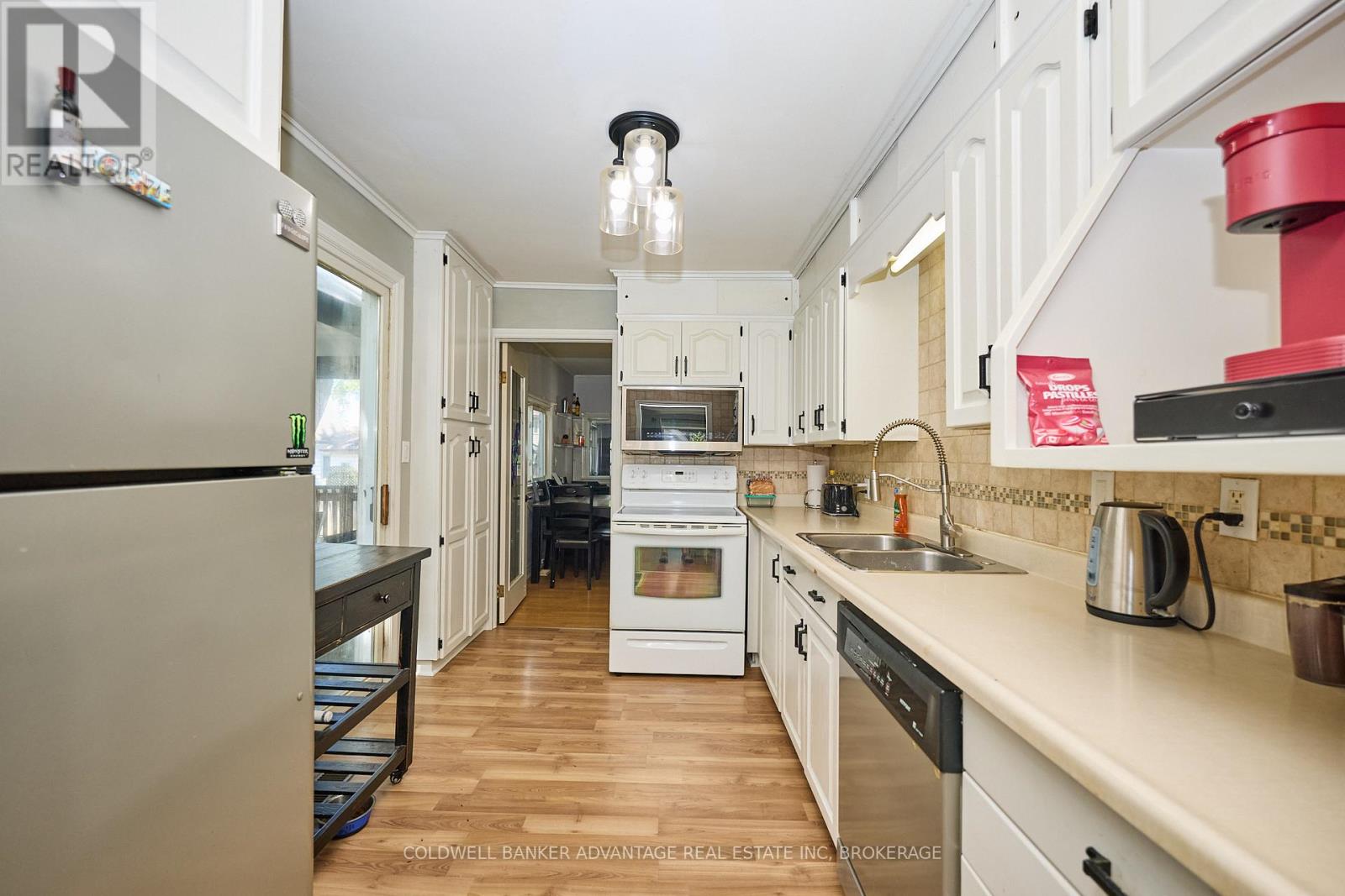 41 Dunkirk Court, Welland, Ontario  L3B 4W1 - Photo 8 - X12591324