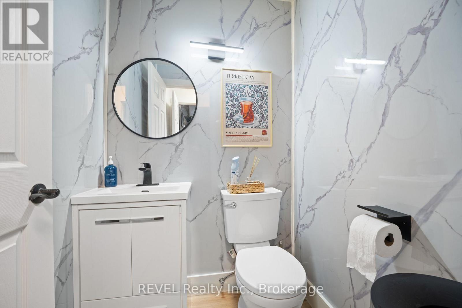 10414 Lakeshore Road, Wainfleet, Ontario  L3K 5V4 - Photo 16 - X12593080