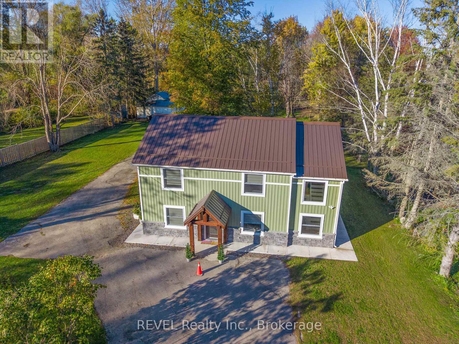 10414 Lakeshore Road, Wainfleet, Ontario  L3K 5V4 - Photo 2 - X12593080