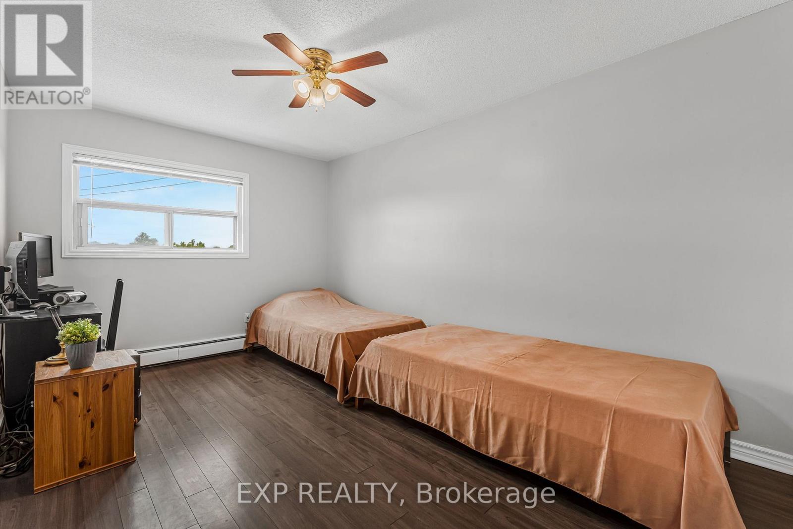301 - 264 Oakdale Avenue, St. Catharines, Ontario  L2P 2K4 - Photo 24 - X12593198
