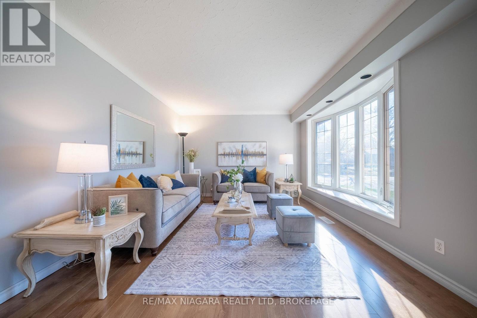 1 East Hampton Road, St. Catharines, Ontario  L2T 3C9 - Photo 7 - X12593550