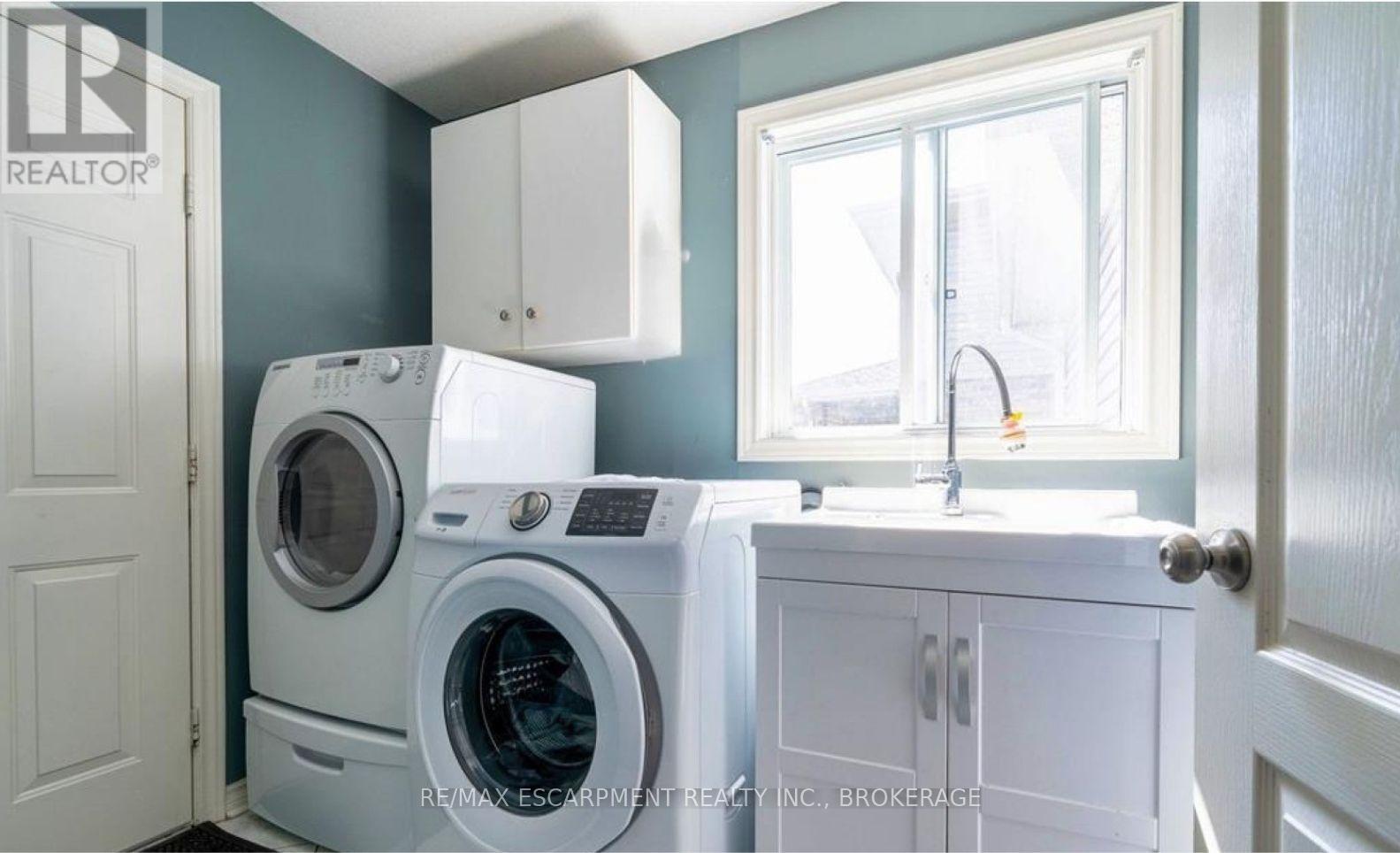 3829 Northwood Drive, Niagara Falls, Ontario  L2H 2Y5 - Photo 13 - X12594948