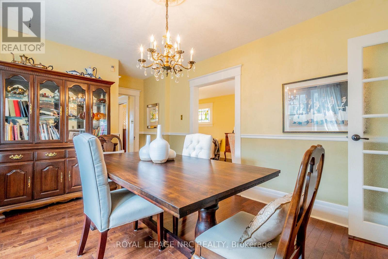 6107 Barker Street, Niagara Falls, Ontario  L2G 1Y5 - Photo 13 - X12594982