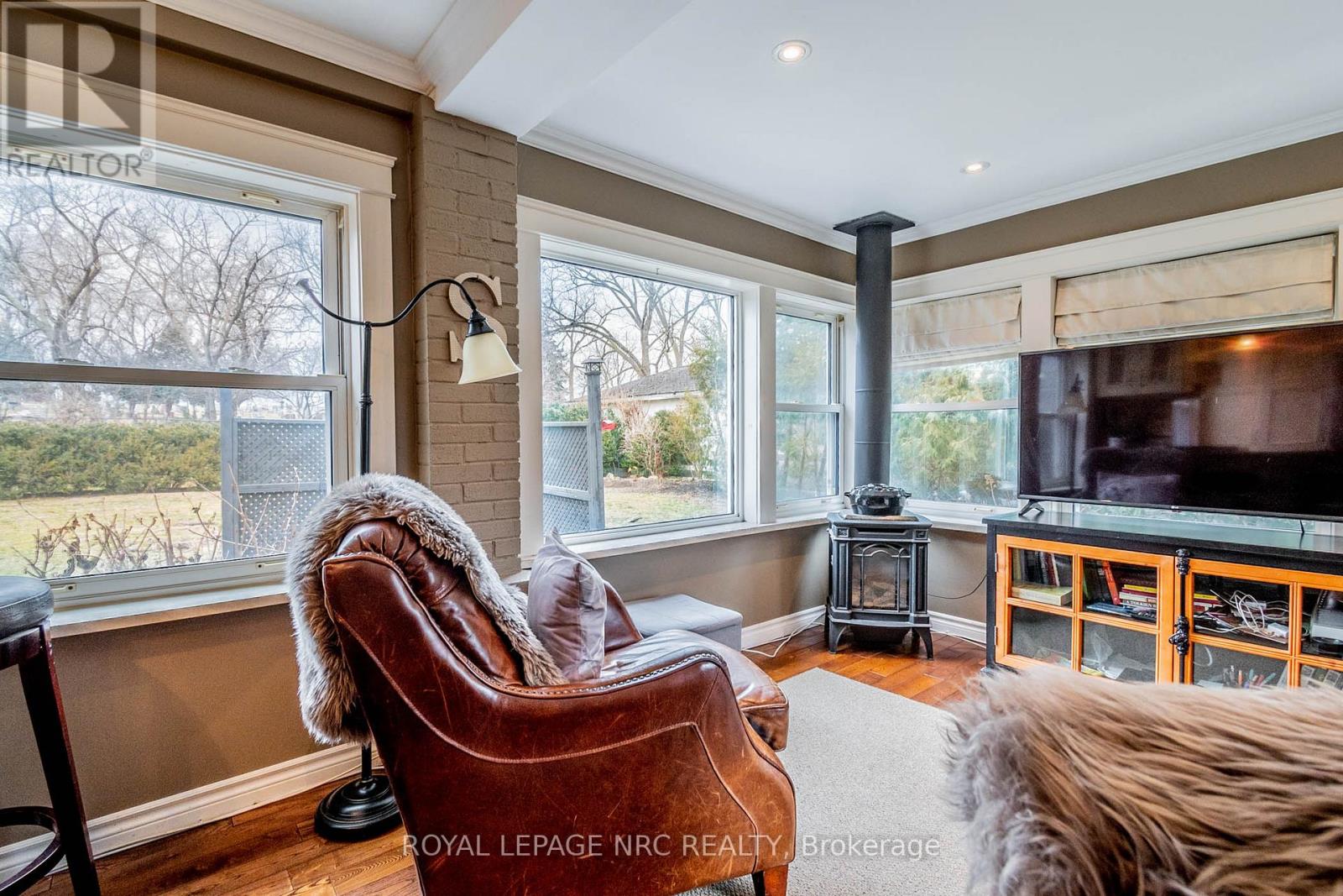 6107 Barker Street, Niagara Falls, Ontario  L2G 1Y5 - Photo 19 - X12594982