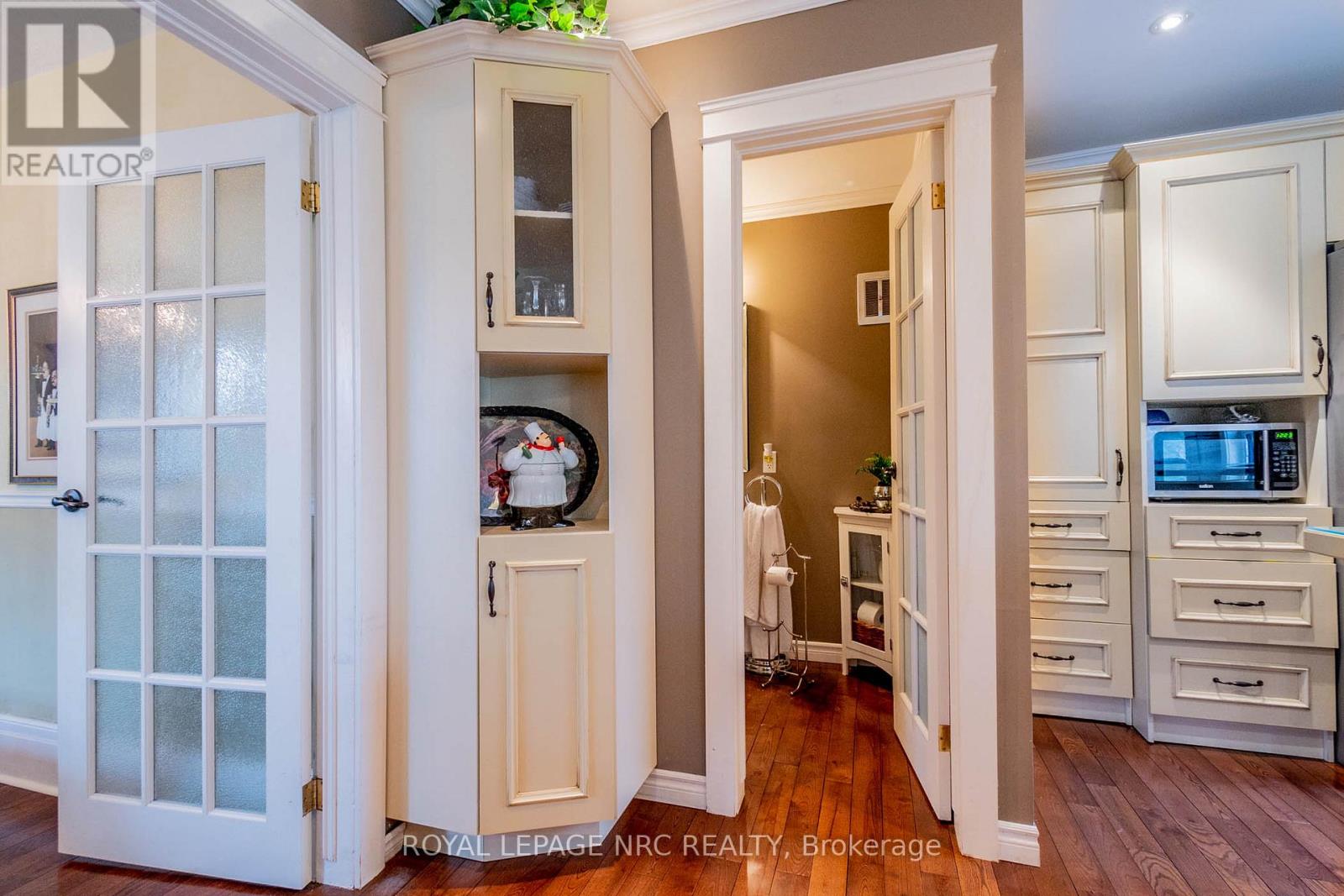 6107 Barker Street, Niagara Falls, Ontario  L2G 1Y5 - Photo 20 - X12594982