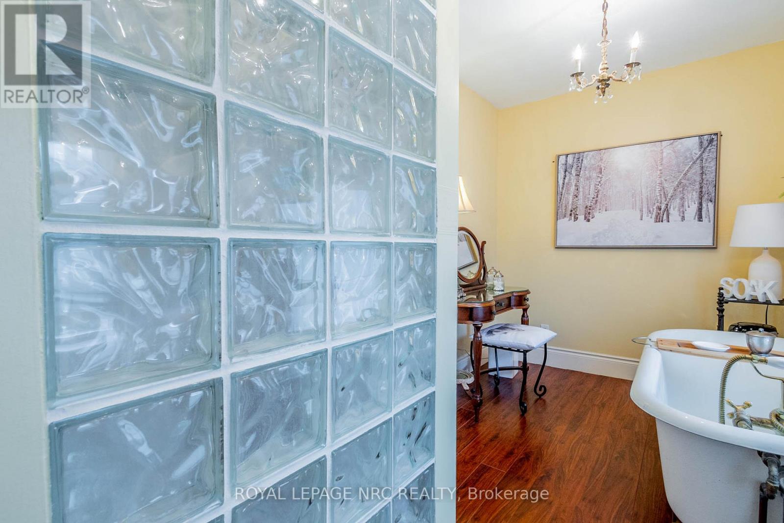 6107 Barker Street, Niagara Falls, Ontario  L2G 1Y5 - Photo 28 - X12594982