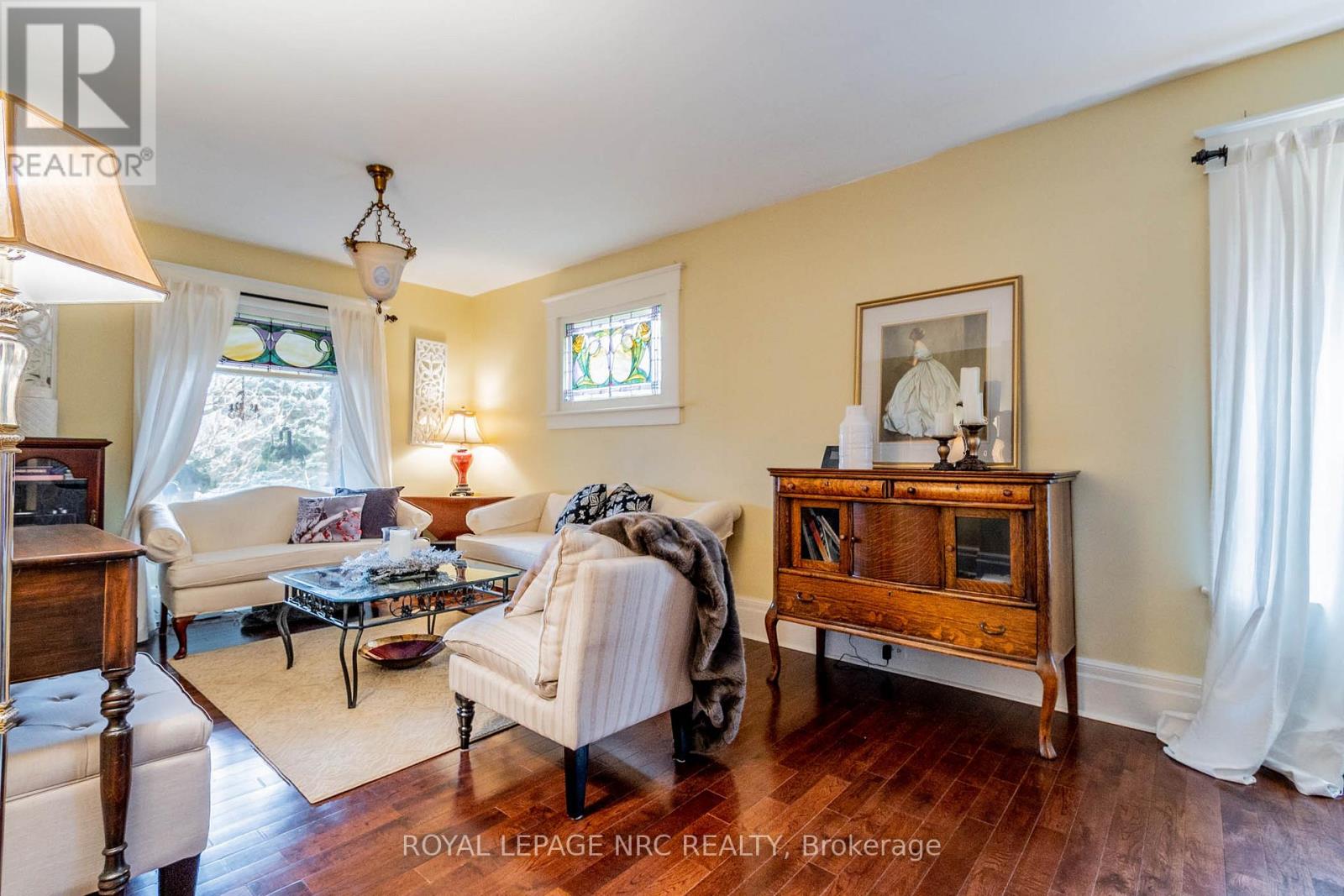 6107 Barker Street, Niagara Falls, Ontario  L2G 1Y5 - Photo 8 - X12594982