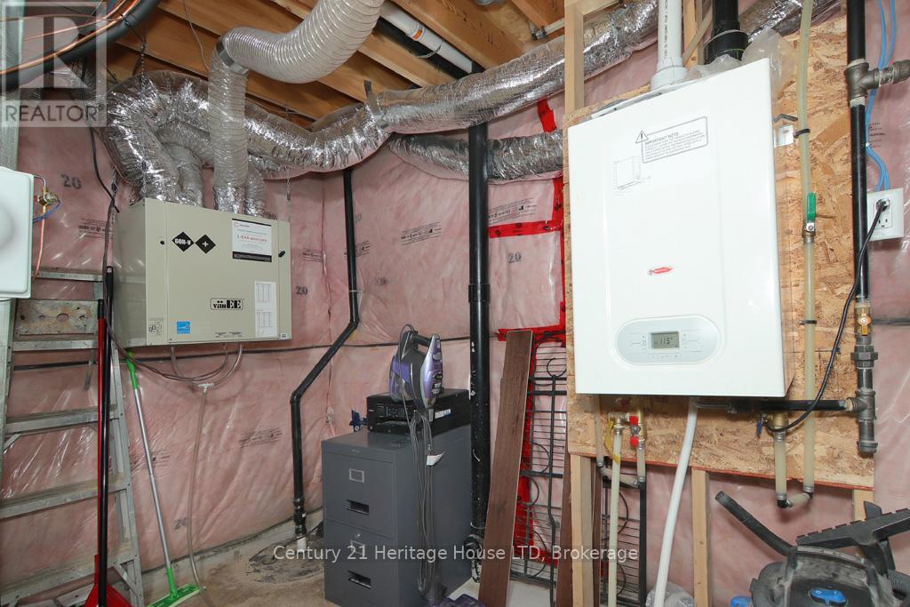 4070 Thomas Street, Lincoln, Ontario  L3J 0S5 - Photo 11 - X12595284