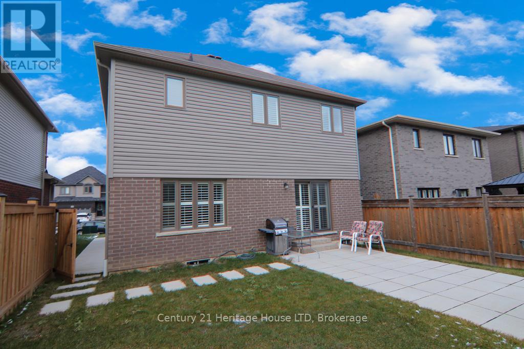 4070 Thomas Street, Lincoln, Ontario  L3J 0S5 - Photo 2 - X12595284