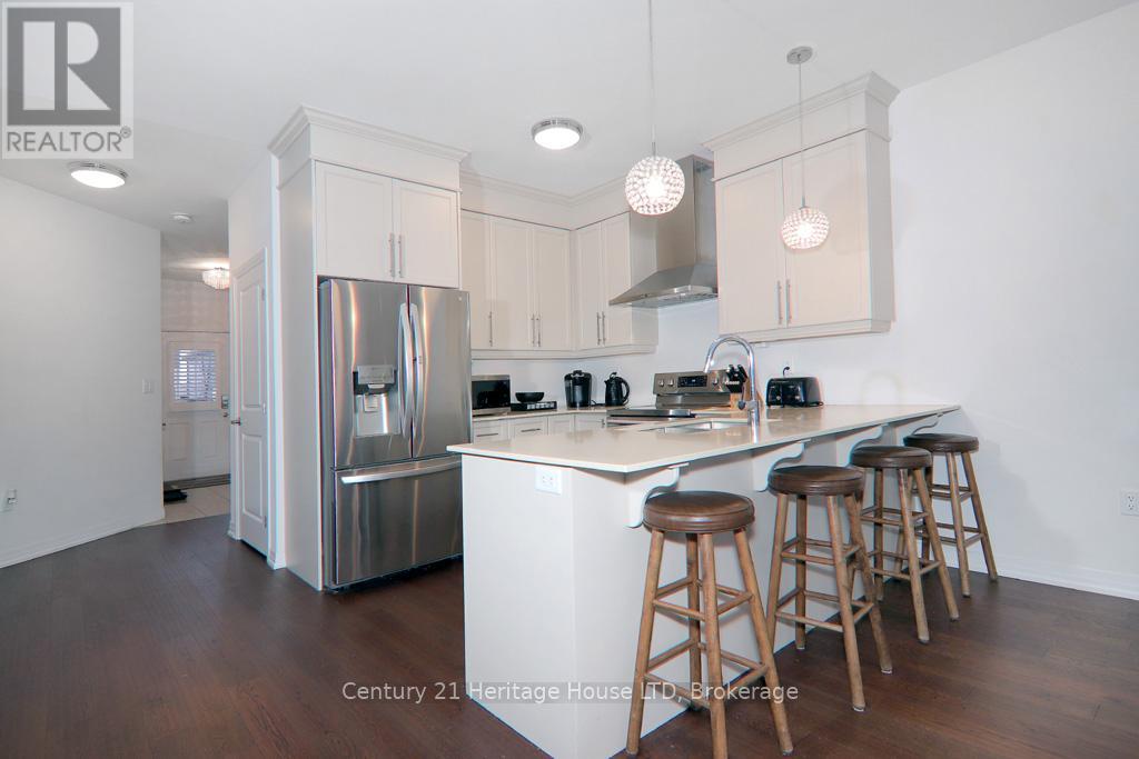 4070 Thomas Street, Lincoln, Ontario  L3J 0S5 - Photo 8 - X12595284