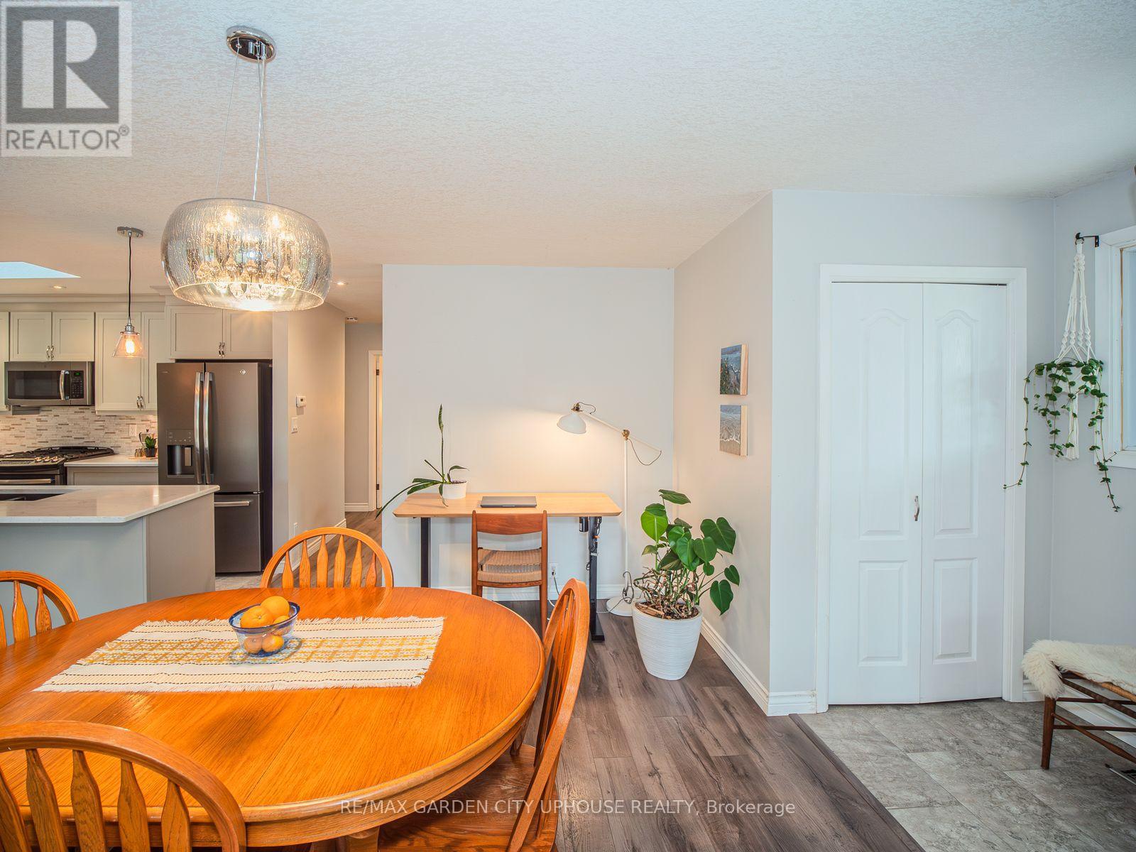 373 Darby Road, Welland, Ontario  L0S 1K0 - Photo 3 - X12598524