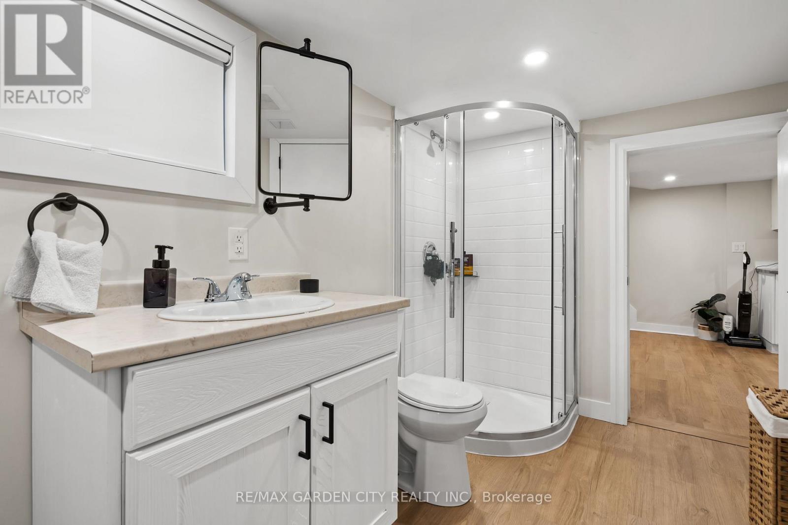 12 Nello Street, St. Catharines, Ontario  L2N 1G6 - Photo 26 - X12598858