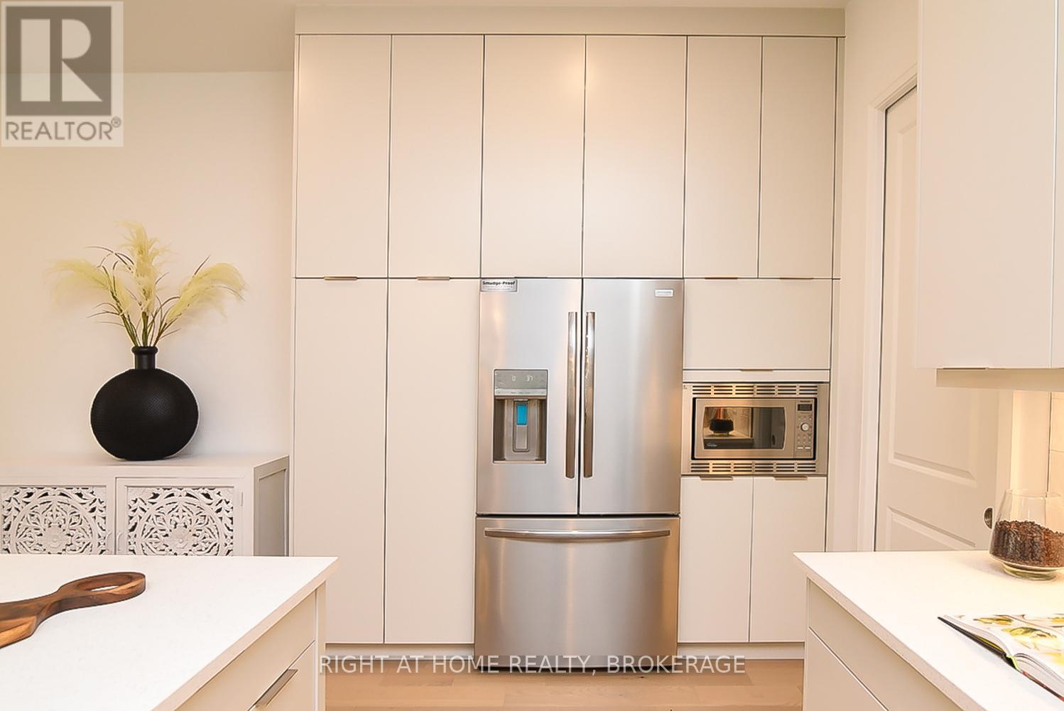 7 - 3318 Weinbrenner Road, Niagara Falls, Ontario  L2G 3S2 - Photo 10 - X12599006