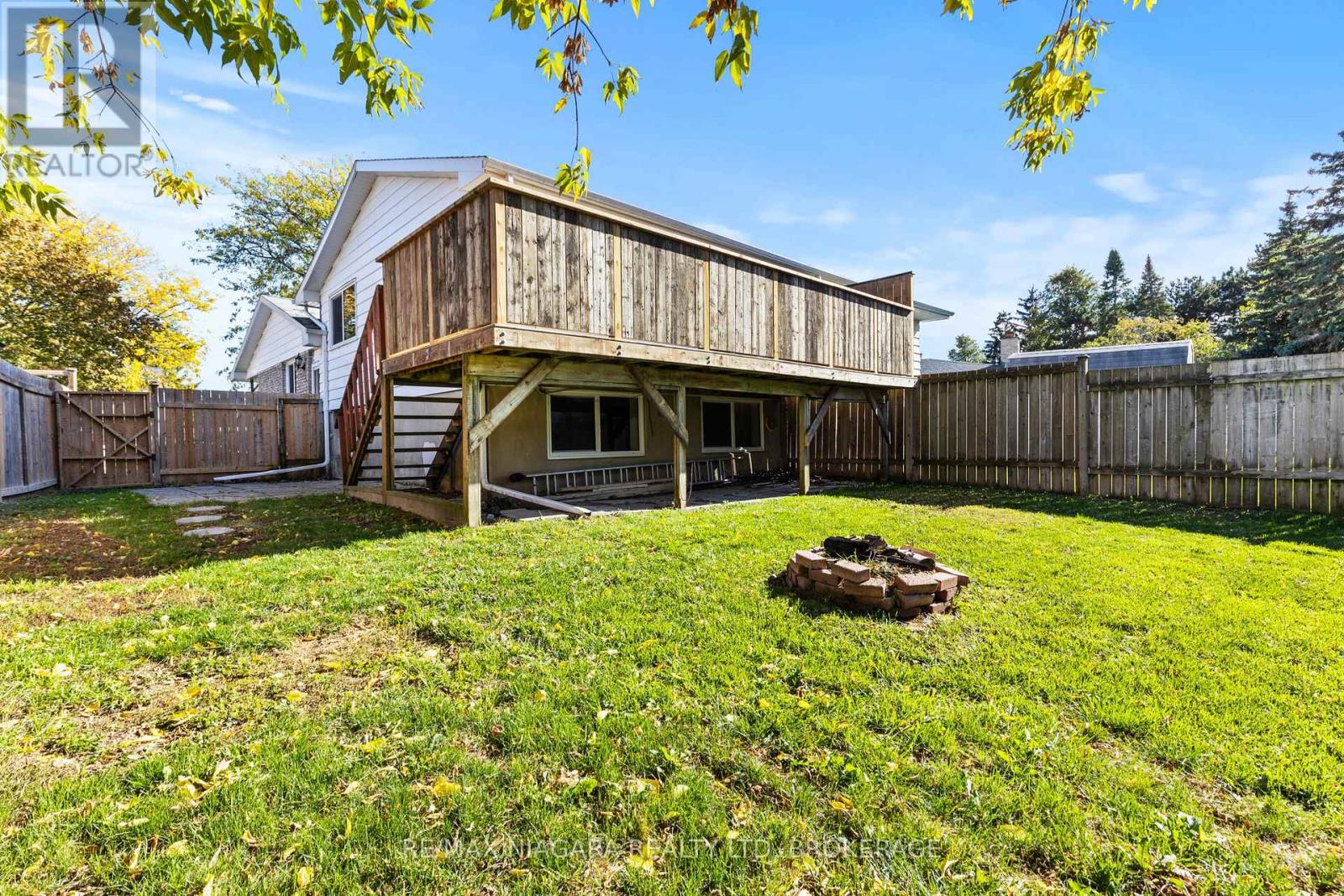 35 Lafayette Drive, St. Catharines, Ontario  L2N 6C1 - Photo 25 - X12599148