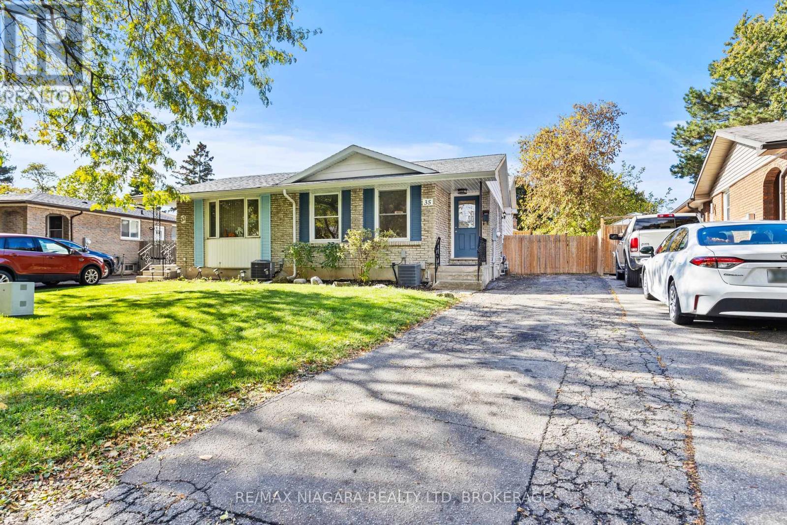 35 Lafayette Drive, St. Catharines, Ontario  L2N 6C1 - Photo 3 - X12599148