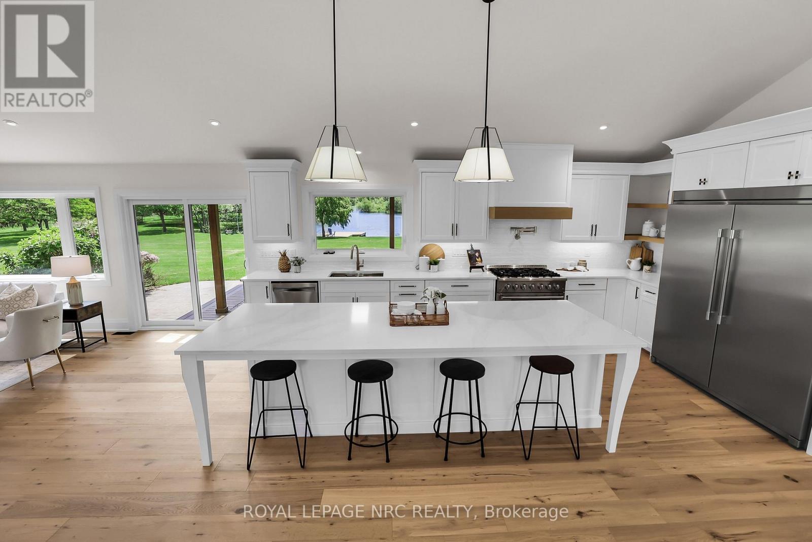 2021 Victoria Avenue, Pelham, Ontario  L0S 1C0 - Photo 38 - X12599358