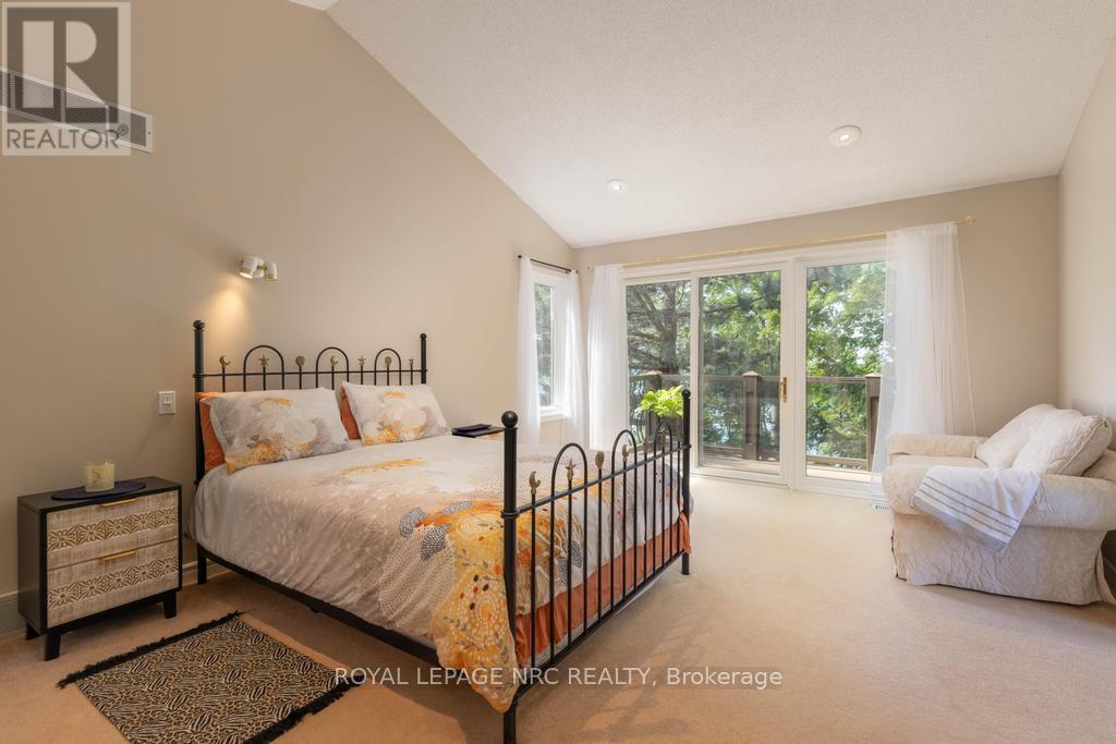 11 Abbey Avenue, St. Catharines, Ontario  L2N 5J5 - Photo 35 - X12601598