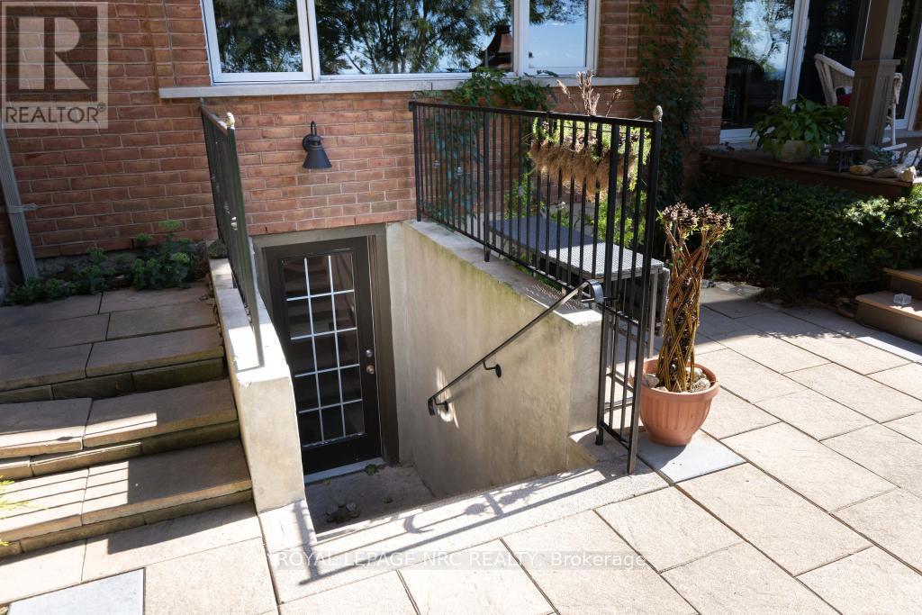 11 Abbey Avenue, St. Catharines, Ontario  L2N 5J5 - Photo 45 - X12601598