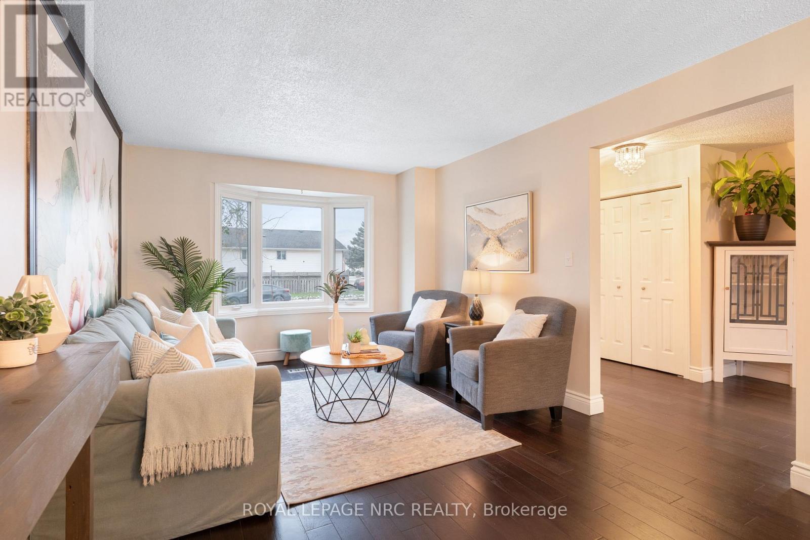 51 Briarsdale Crescent, Welland, Ontario  L3C 6S7 - Photo 11 - X12602118