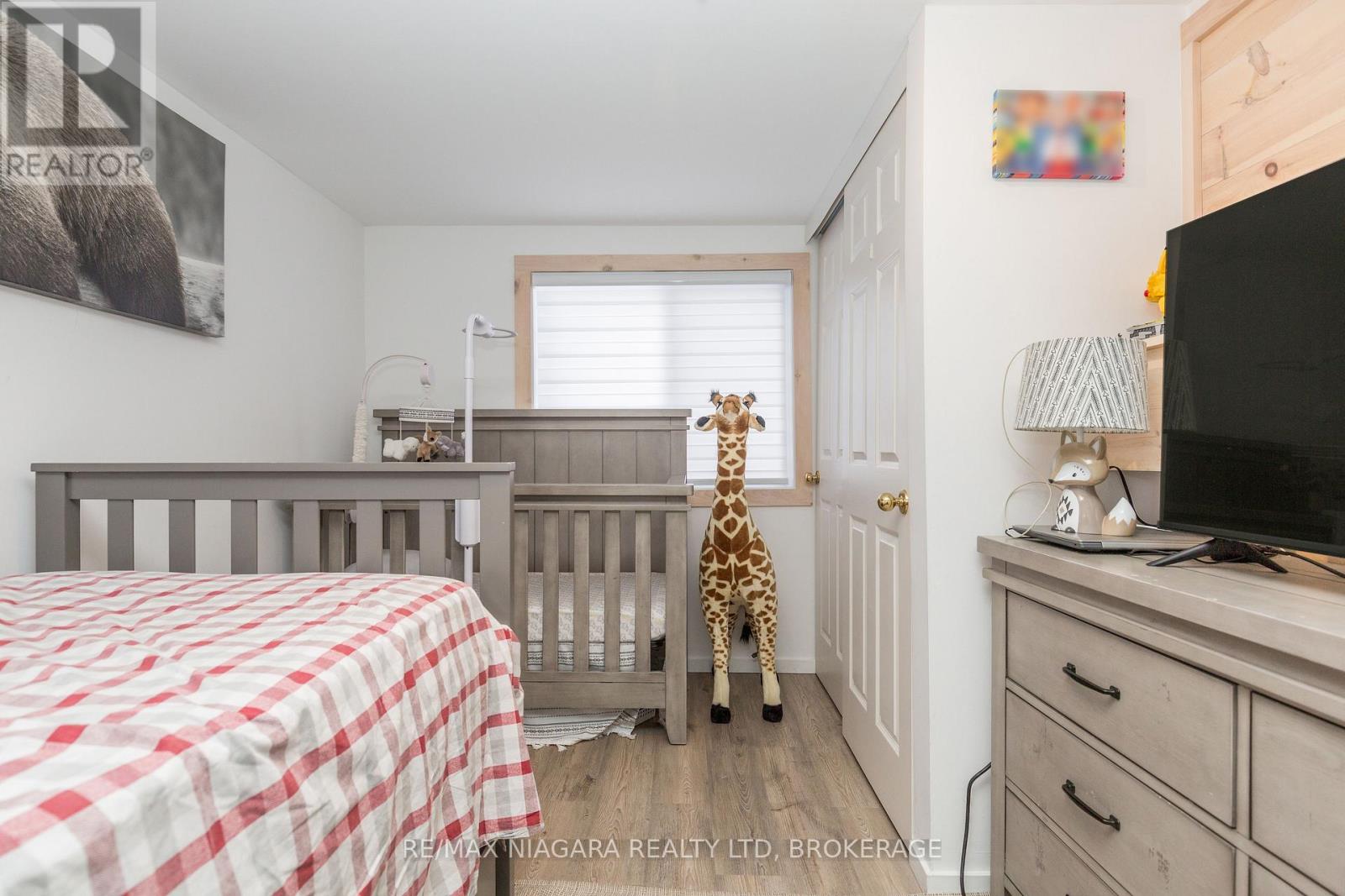 18 Sallows Drive, Tay, Ontario  L0K 2A0 - Photo 23 - S12602522