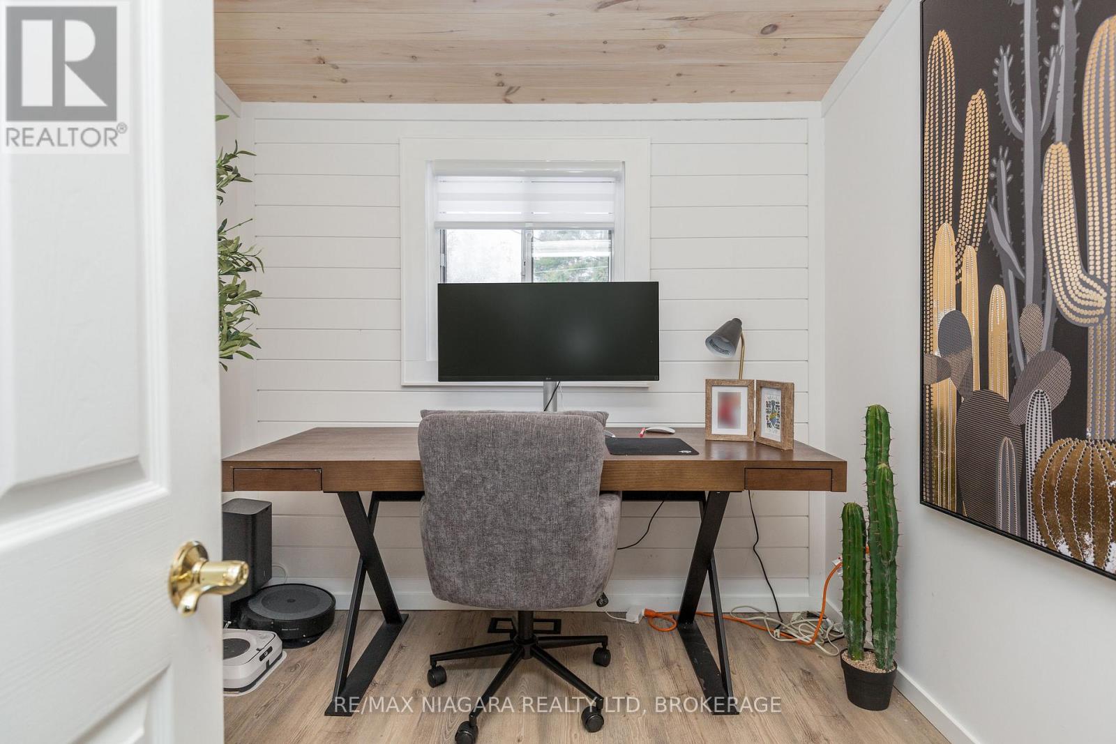 18 Sallows Drive, Tay, Ontario  L0K 2A0 - Photo 25 - S12602522