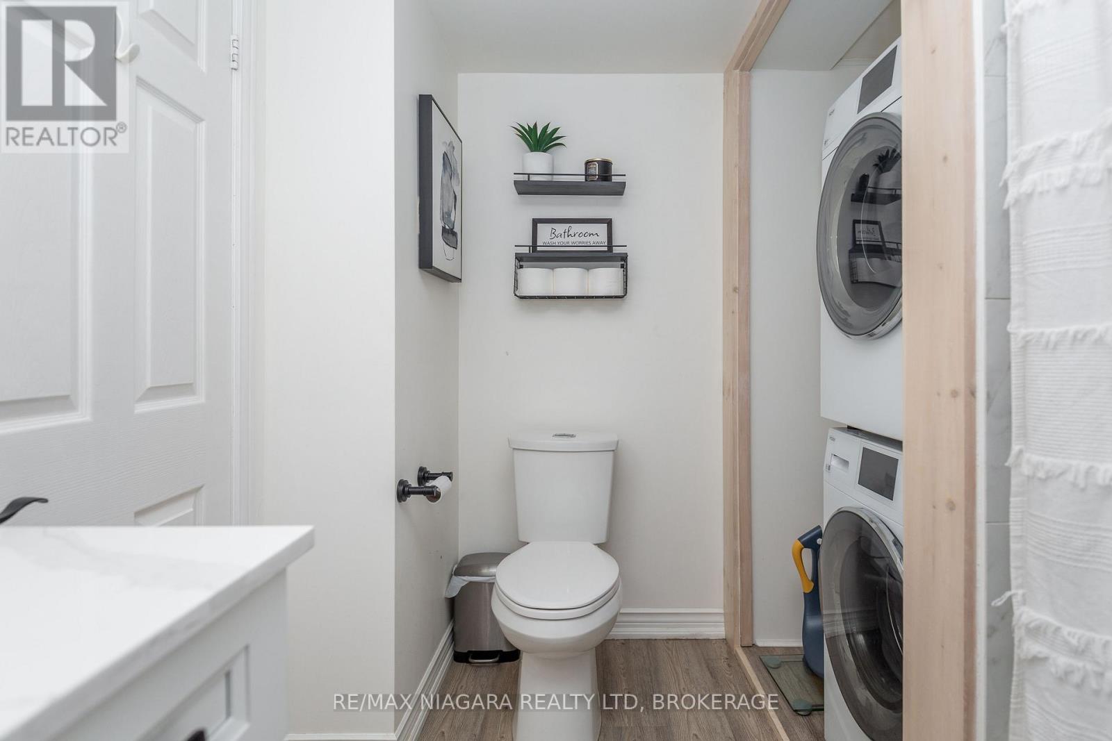 18 Sallows Drive, Tay, Ontario  L0K 2A0 - Photo 26 - S12602522