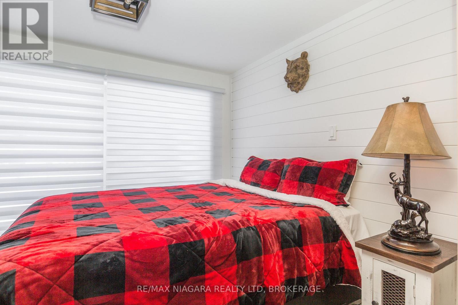 18 Sallows Drive, Tay, Ontario  L0K 2A0 - Photo 30 - S12602522