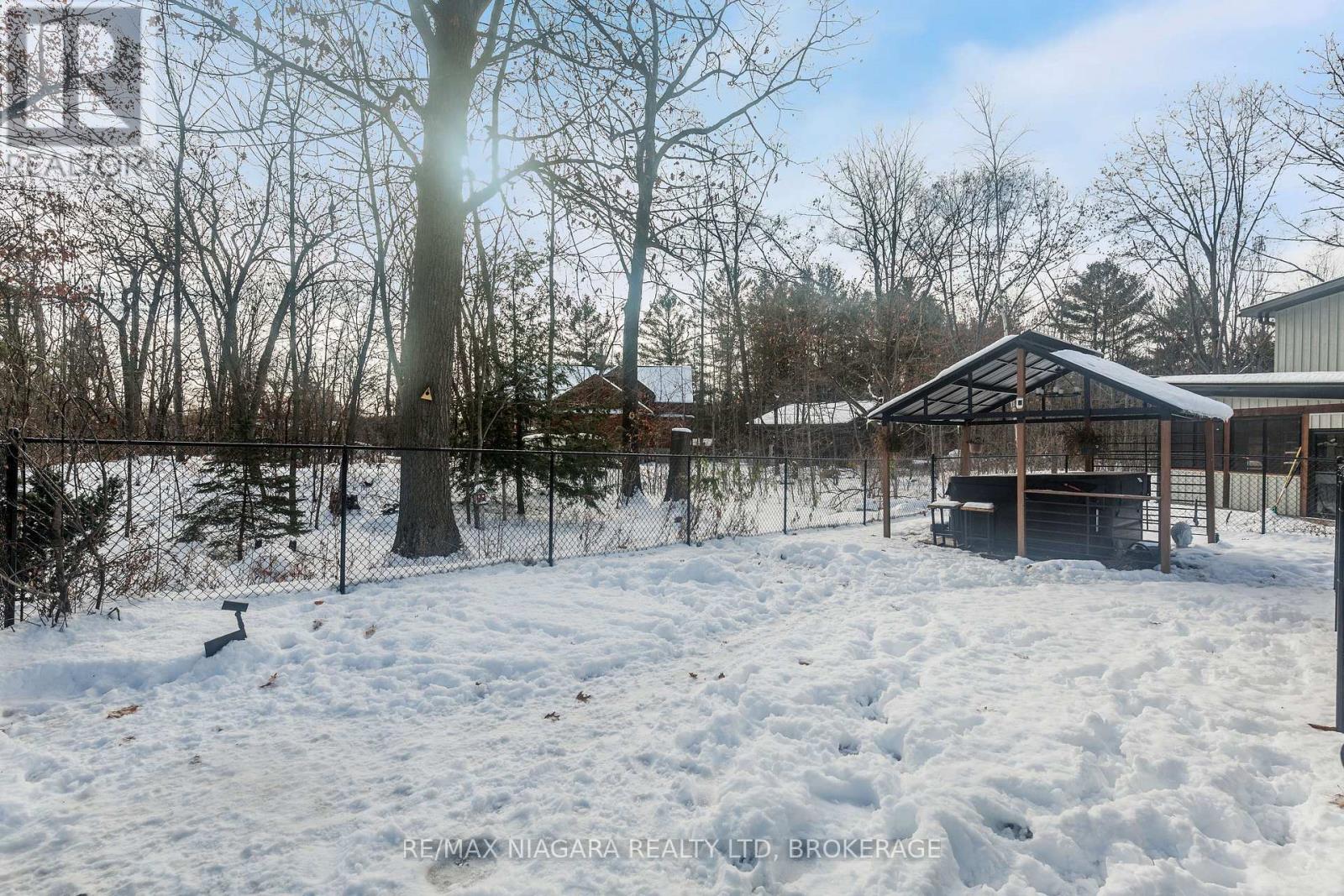 18 Sallows Drive, Tay, Ontario  L0K 2A0 - Photo 31 - S12602522