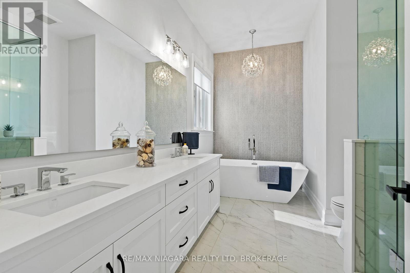 107 Millpond Road, Niagara-On-The-Lake, Ontario  L0S 1J1 - Photo 16 - X12606302