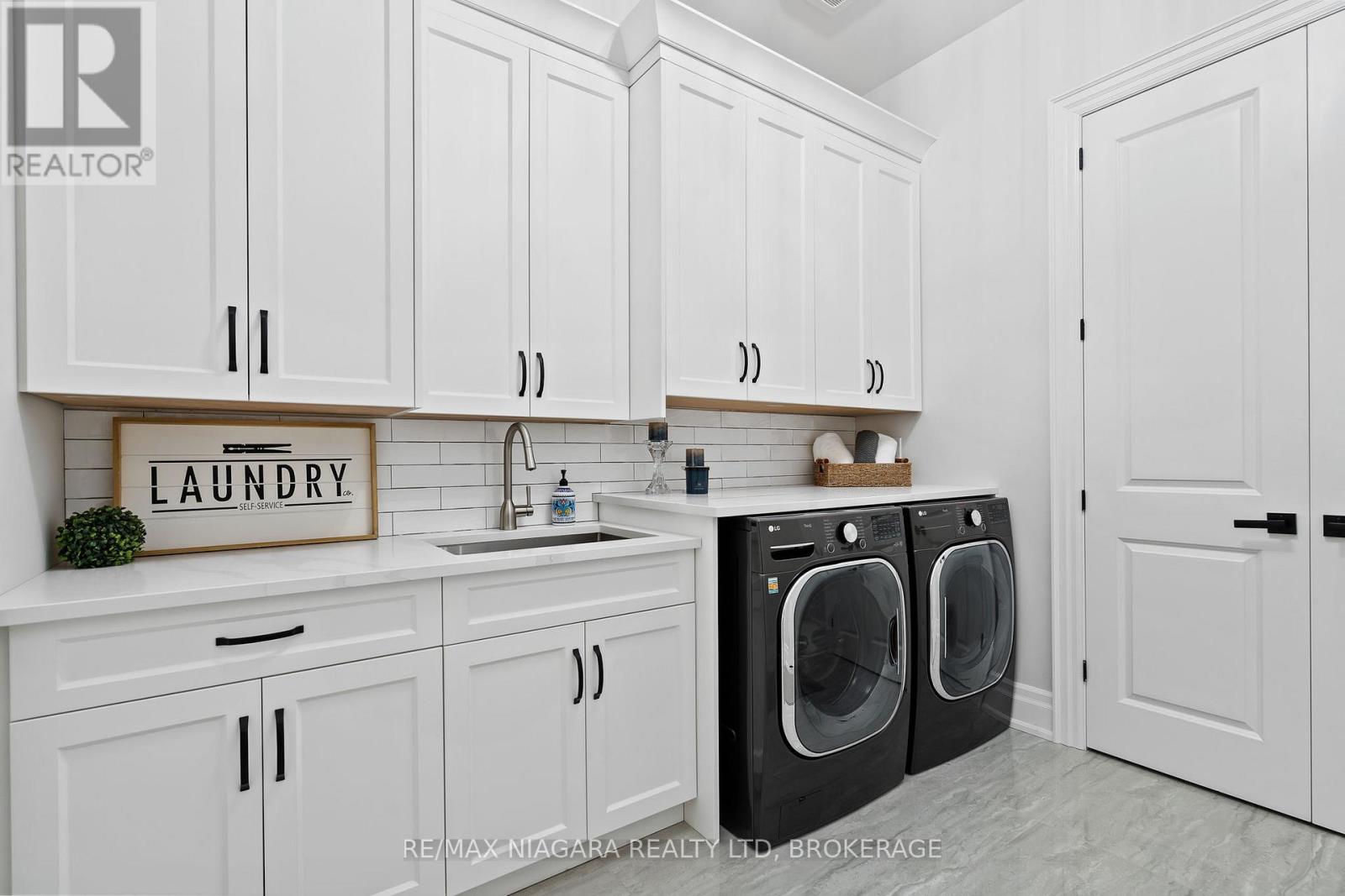 107 Millpond Road, Niagara-On-The-Lake, Ontario  L0S 1J1 - Photo 24 - X12606302