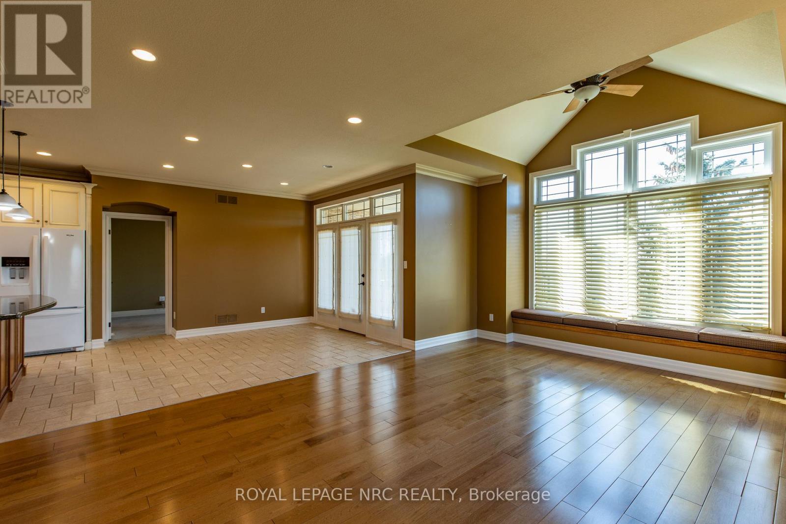 6 Muirfield Trail, Welland, Ontario  L3B 6G7 - Photo 10 - X12606860