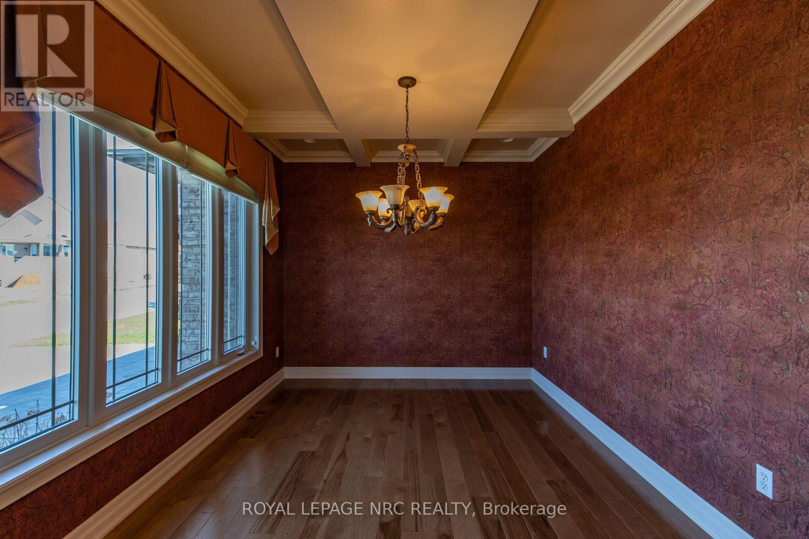 6 Muirfield Trail, Welland, Ontario  L3B 6G7 - Photo 6 - X12606860