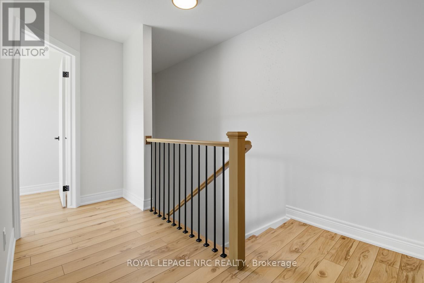 16 - 121a Moffatt Street, St. Catharines, Ontario  L2P 0G4 - Photo 16 - X12608882