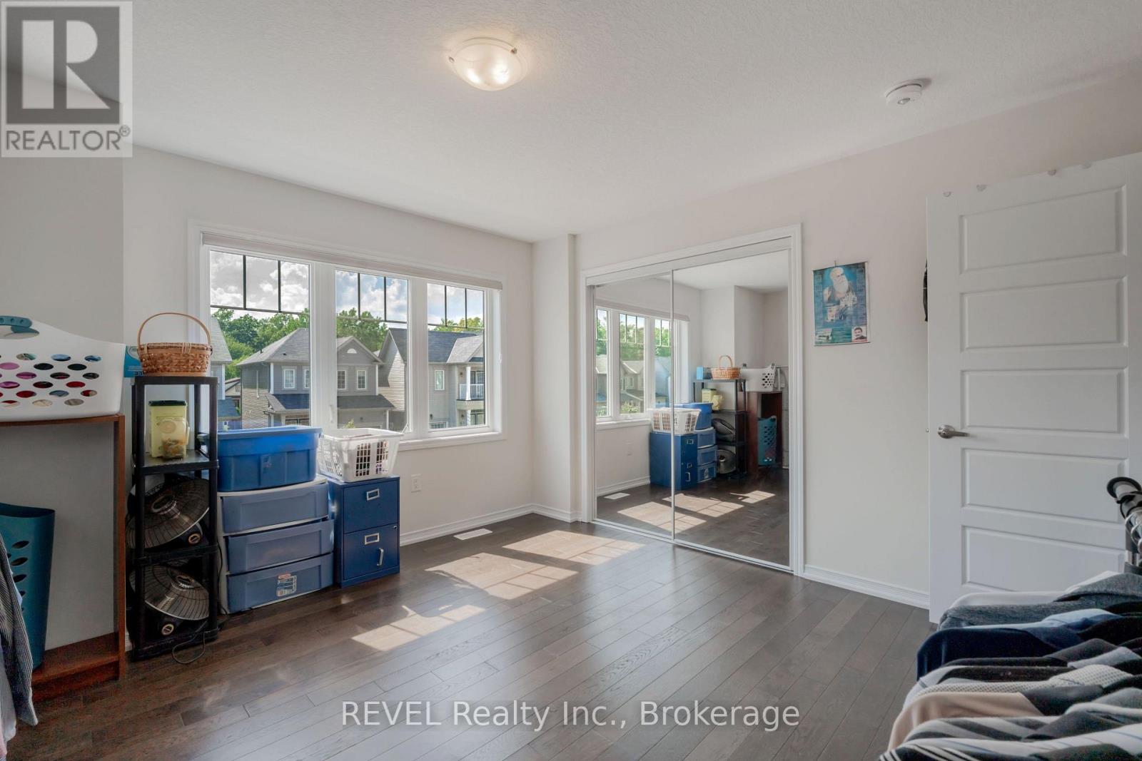 8797 Pawpaw Lane, Niagara Falls, Ontario  L2H 3S4 - Photo 33 - X12610364