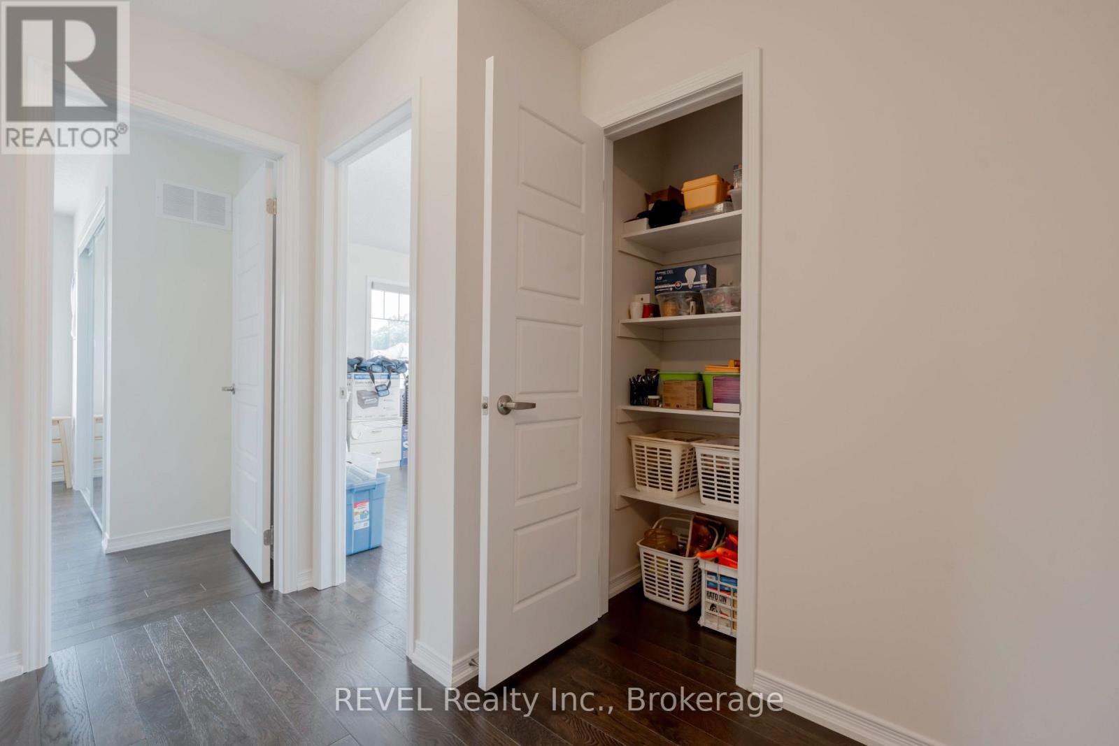 8797 Pawpaw Lane, Niagara Falls, Ontario  L2H 3S4 - Photo 38 - X12610364