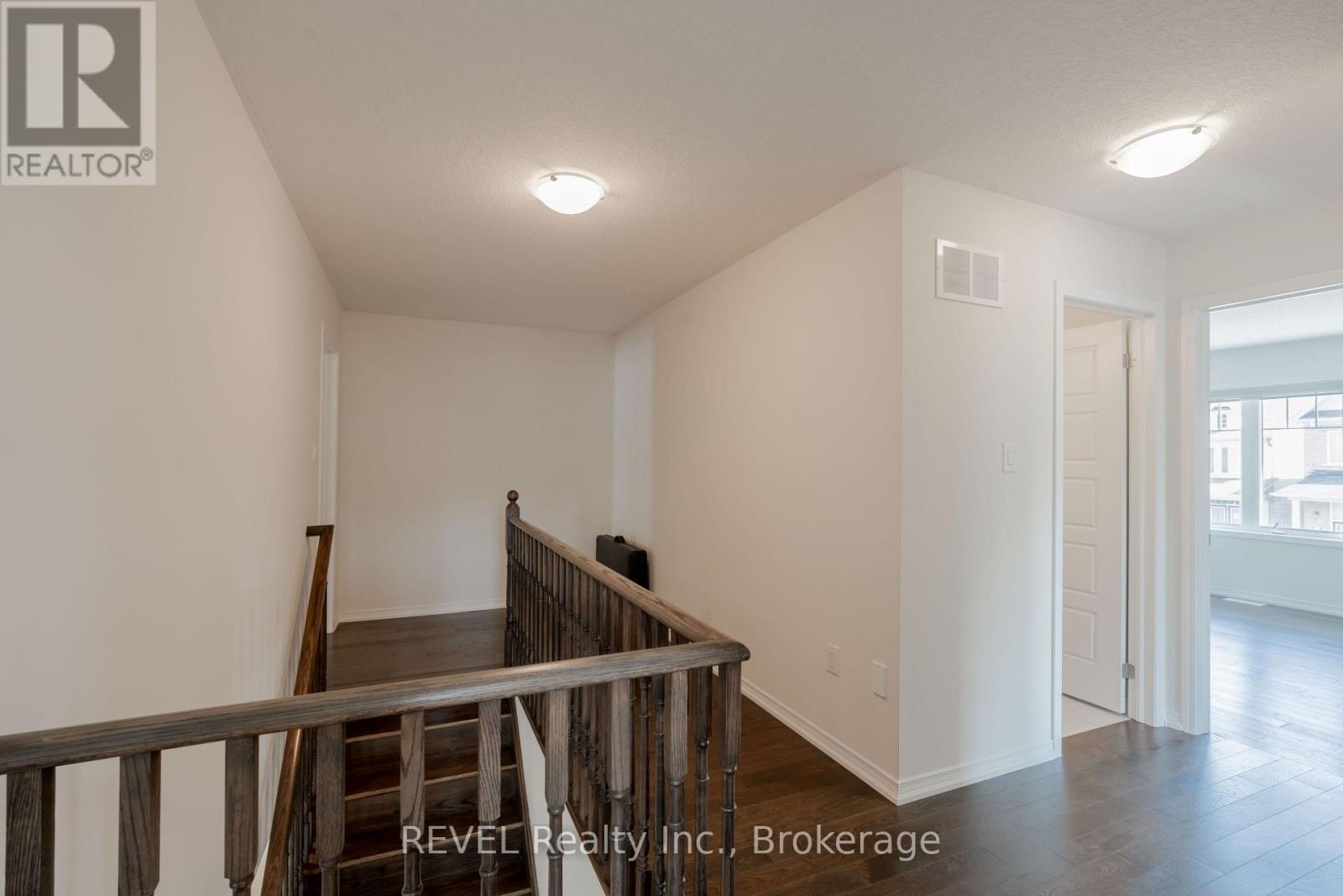 8797 Pawpaw Lane, Niagara Falls, Ontario  L2H 3S4 - Photo 39 - X12610364