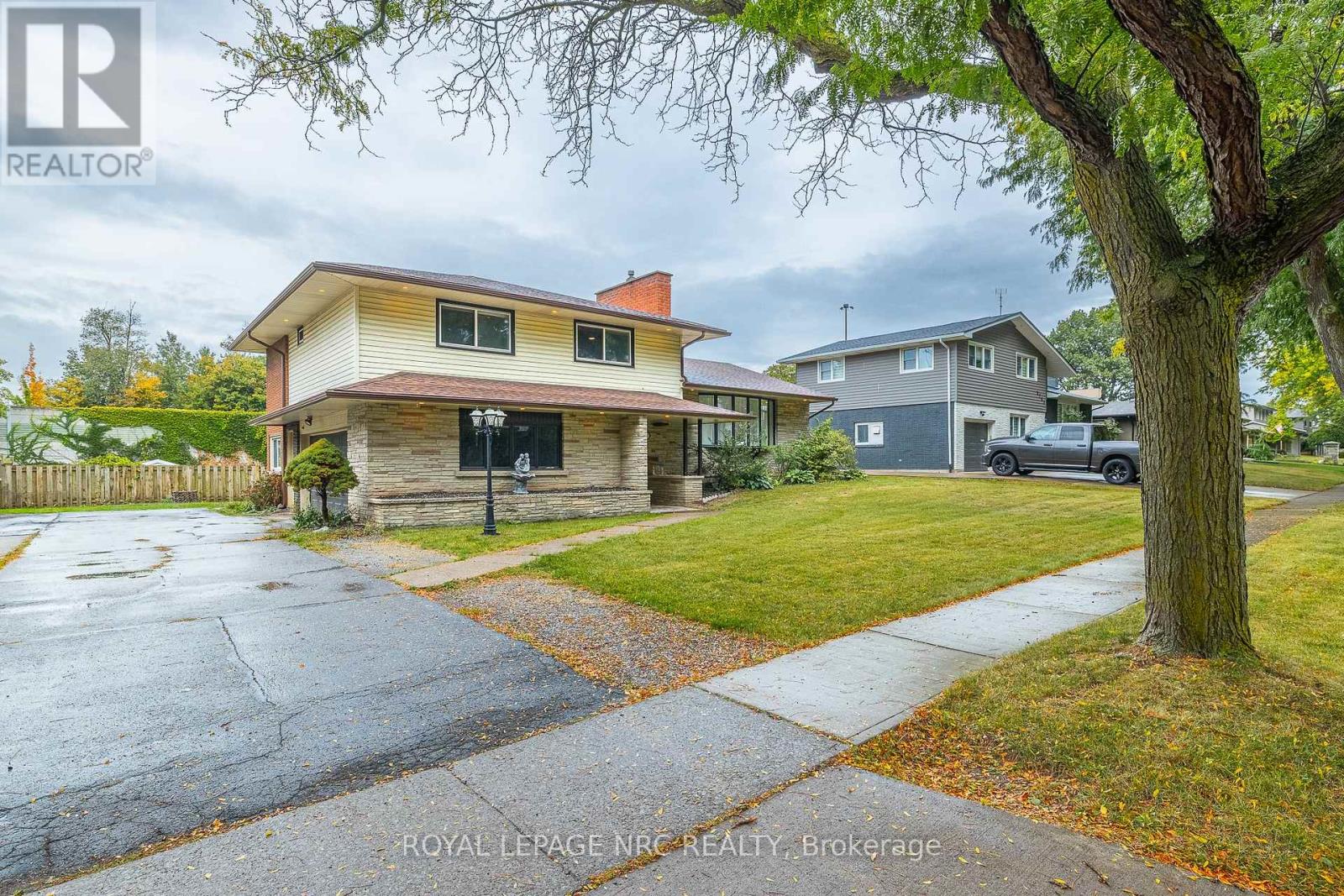 3797 Wiltshire Boulevard, Niagara Falls, Ontario  L2J 3E5 - Photo 3 - X12610426