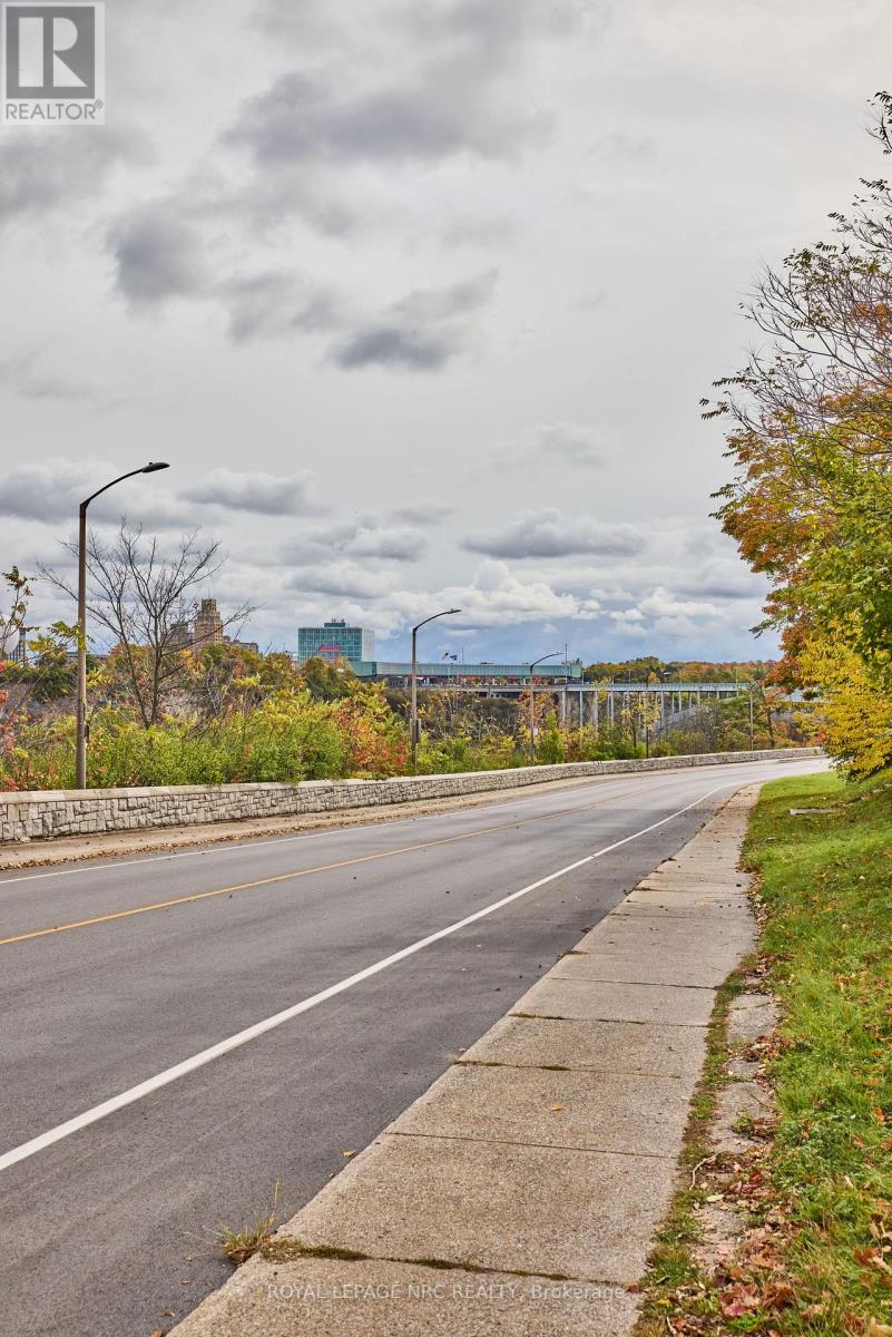 5427 River Road, Niagara Falls, Ontario  L2E 3H1 - Photo 6 - X12610542