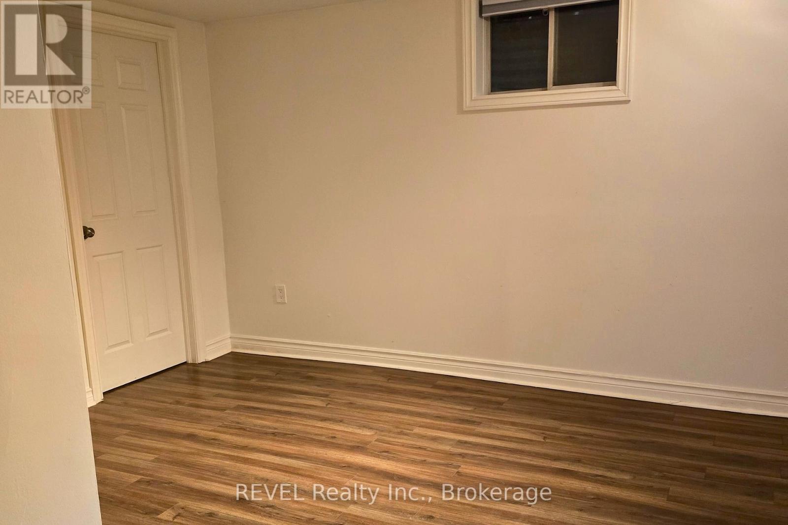 Lower Level - 33 Dundas Crescent, St. Catharines, Ontario  L2T 1T4 - Photo 11 - X12610600