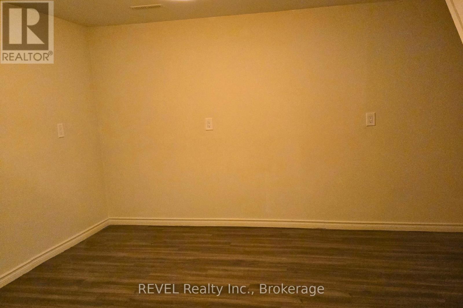 Lower Level - 33 Dundas Crescent, St. Catharines, Ontario  L2T 1T4 - Photo 13 - X12610600