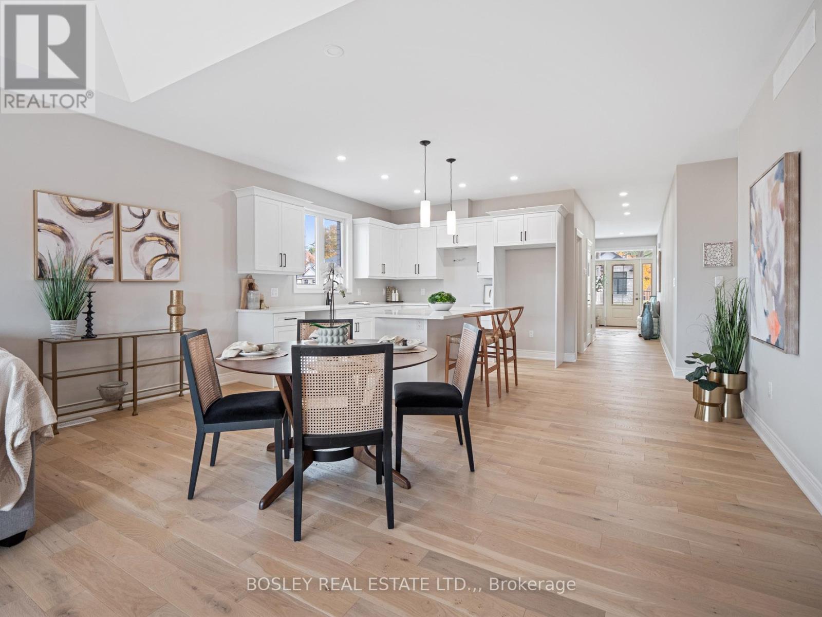 503 Royal Ridge Drive, Fort Erie, Ontario  L0S 1N0 - Photo 8 - X12610786