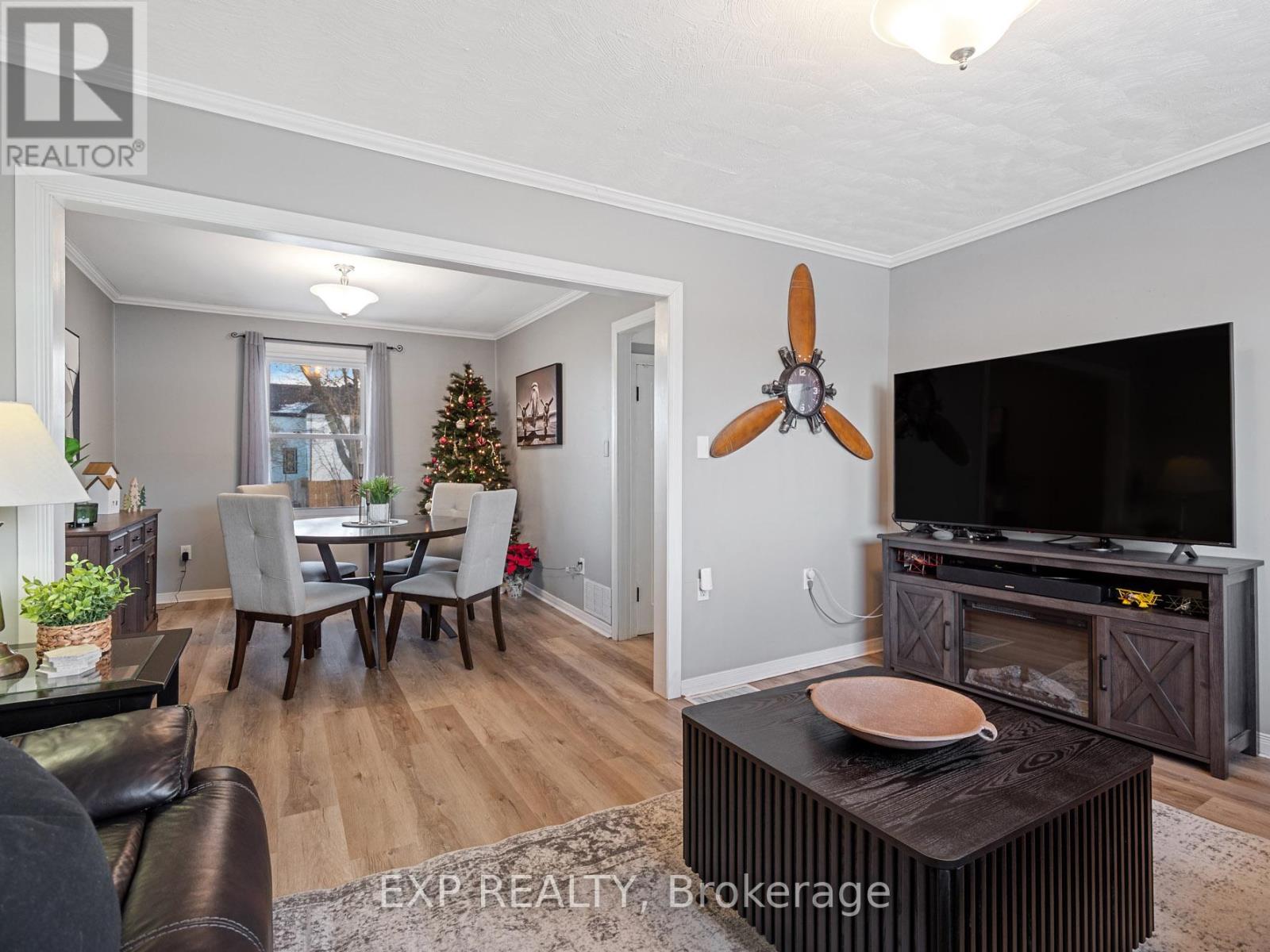 4354 Fifth Avenue, Niagara Falls, Ontario  L2E 4R2 - Photo 10 - X12611046