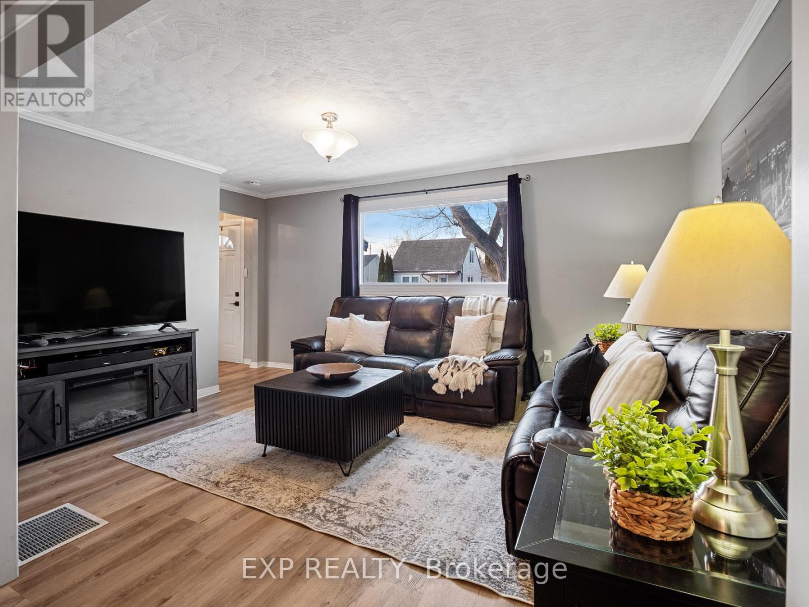 4354 Fifth Avenue, Niagara Falls, Ontario  L2E 4R2 - Photo 13 - X12611046