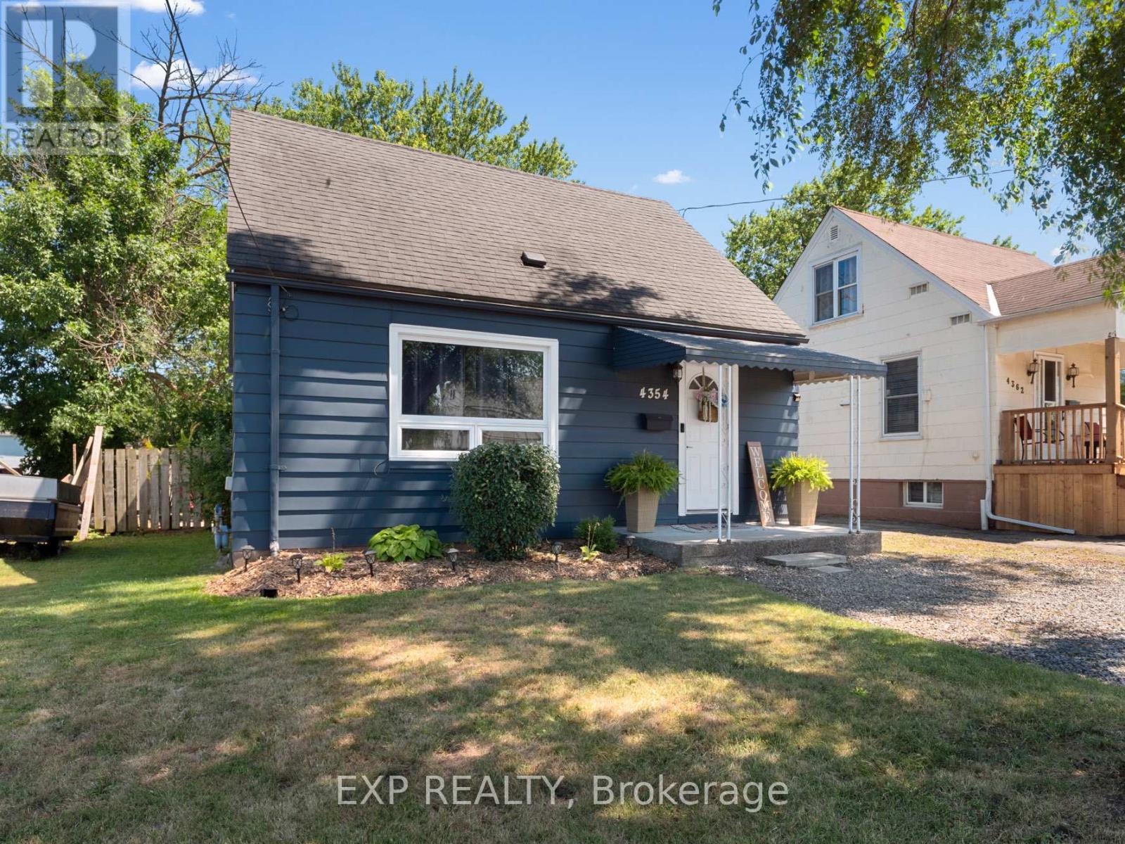 4354 Fifth Avenue, Niagara Falls, Ontario  L2E 4R2 - Photo 2 - X12611046