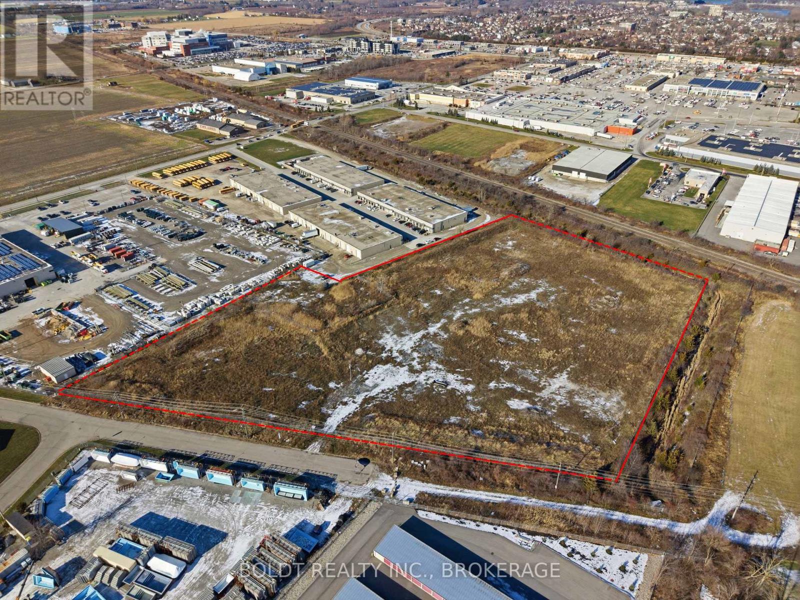 240 Ridley Road W, St. Catharines, Ontario  L2R 6P7 - Photo 4 - X12612962