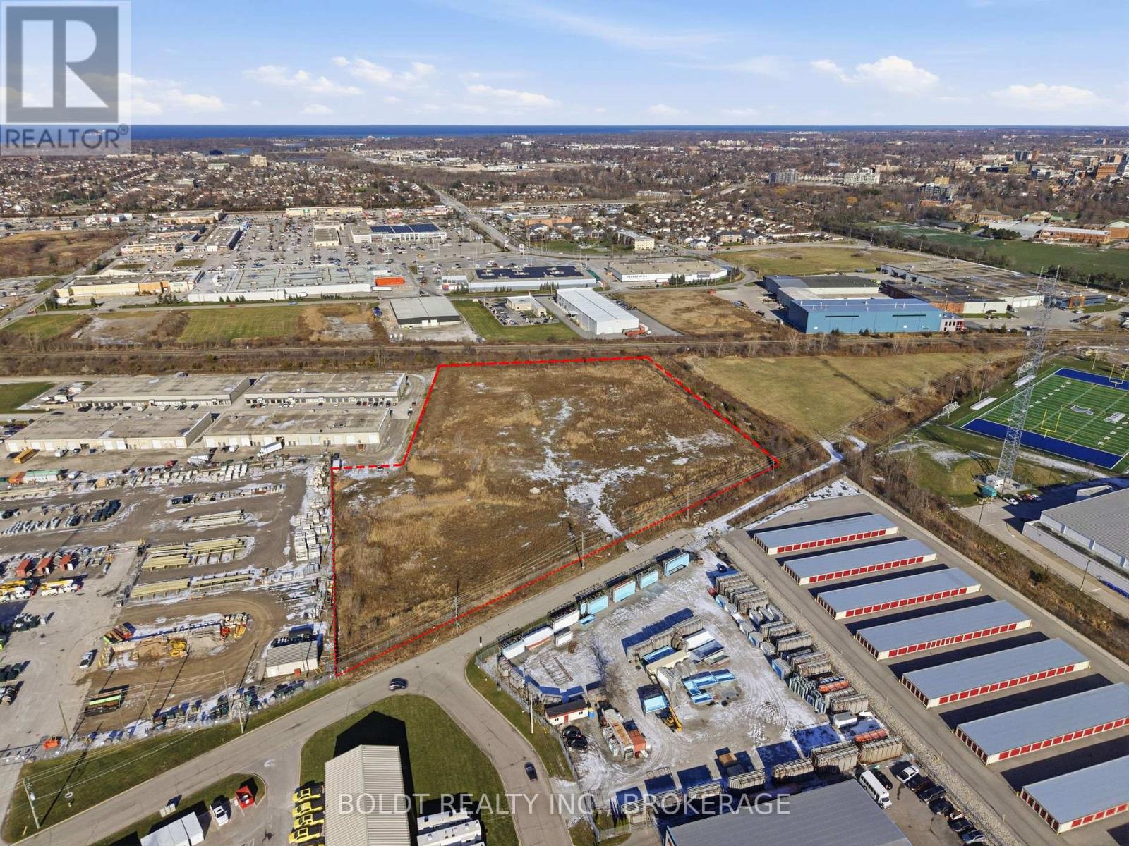 240 Ridley Road W, St. Catharines, Ontario  L2R 6P7 - Photo 6 - X12612962