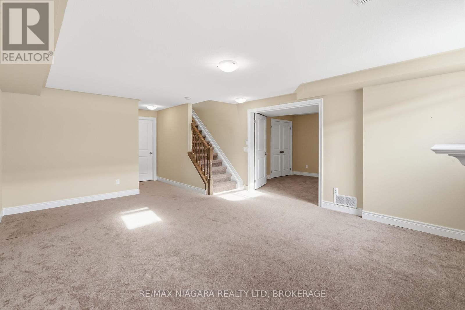 3959 Lower Coach Road, Fort Erie, Ontario  L0S 1S0 - Photo 22 - X12613158