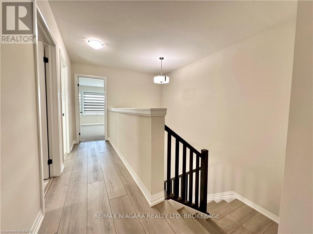 47 Saffron Way, Pelham, Ontario  L0S 1E1 - Photo 7 - X12613742