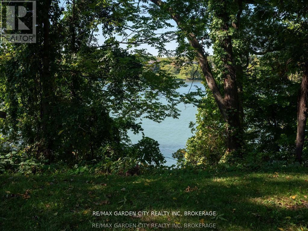 46 Henley Drive, St. Catharines, Ontario  L2N 4A9 - Photo 50 - X12614398