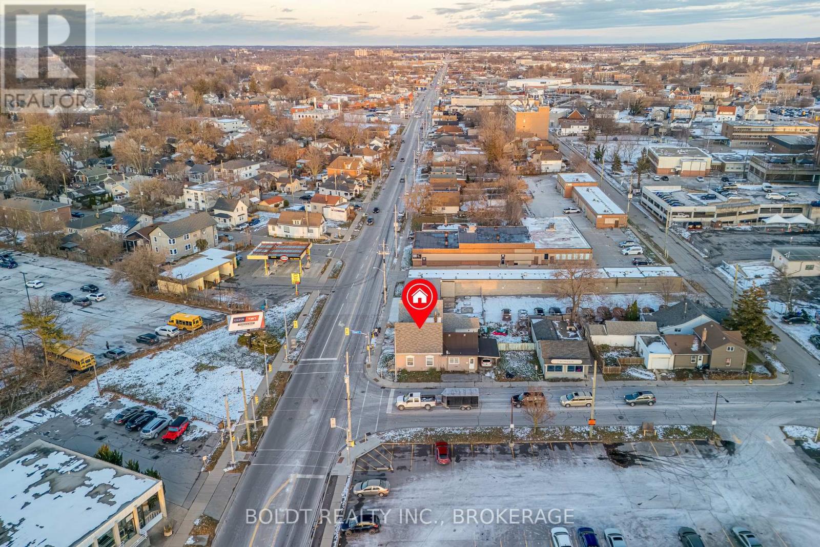 132 Welland Avenue, St. Catharines, Ontario  L2R 2N6 - Photo 23 - X12614842